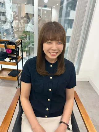 セミロング カラー パーマ ヘアアレンジ メンズ キッズ レイヤーカット／ 巻ける縮毛矯正のヘアスタイル