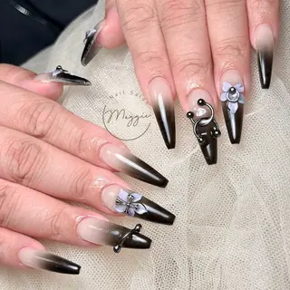 ネイル Maggie Nail🦩のネイルデザイン