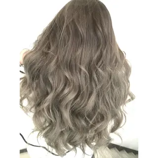 ロング カラー 井上 一平のヘアスタイル