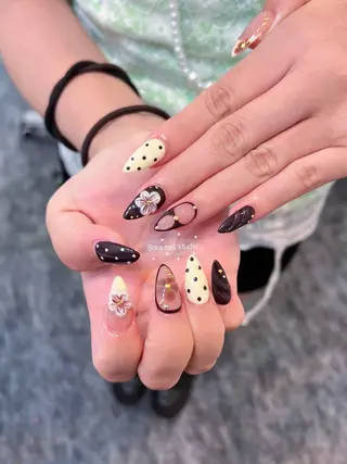 ネイル Sora nail 長さ出し専門店のネイルデザイン