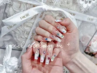 ネイル ✨Nailsalon Vi+✨のネイルデザイン