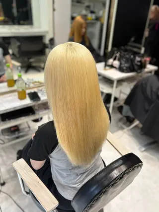 ロング カラー 色落ち綺麗🩰ハイ トーン🎀RINKAのヘアスタイル