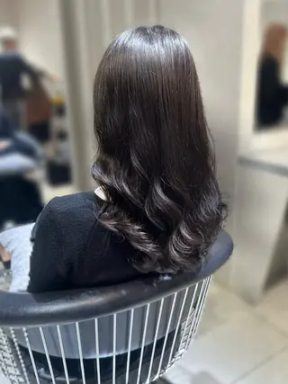 セミロング コテ巻き風パーマ💛 池袋のヘアスタイル