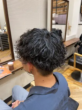 ショート パーマ メンズ 佐藤 海璃のヘアスタイル