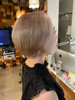 ショート 鈴木 映美のヘアスタイル