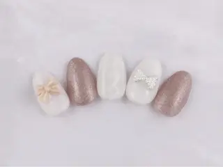ネイル feminine nailのネイルデザイン