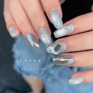 ネイル Tielu Yukiのネイルデザイン