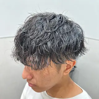 パーマ メンズ 曲がる縮毛矯正/メン ズカット髪質改善のヘアスタイル
