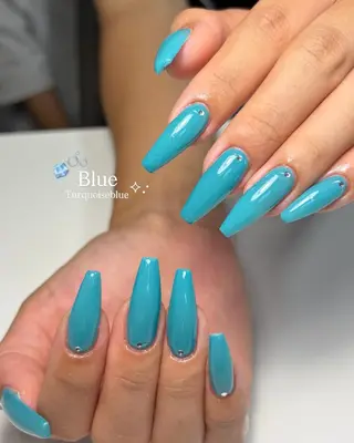 ネイル 𝓇𝒶𝓃𝒶𝓃 𝓃𝒶𝒾𝓁のネイルデザイン
