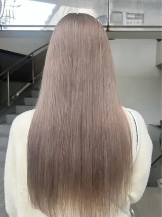 ロング カラー ブリーチ透明感カラー 🍀mizuki🍀のヘアスタイル