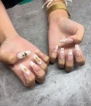ネイル IROHA NAIL 真結子のネイルデザイン