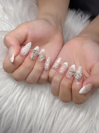ネイル Lee Nailsのネイルデザイン