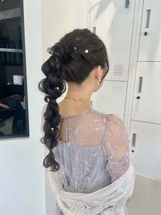 ロング ヘアアレンジ 黒阪 なみのヘアスタイル