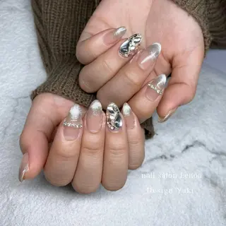 ネイル Tielu Yukiのネイルデザイン