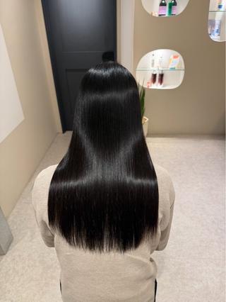 ロング 谷口 綾音のヘアスタイル