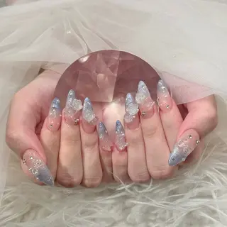 ネイル 🌈 Laule'aのネイルデザイン