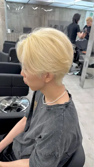 カラー メンズパーマ特化 福岡正真のヘアスタイル