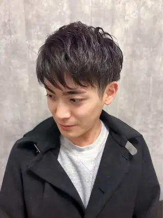 ショート メンズ SAKI SAKIのヘアスタイル