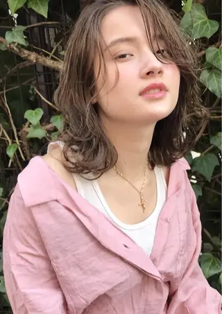 ミディアム カラー 一ノ瀬 暁のヘアスタイル