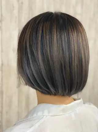 ショート カラー 勝河 怜楊のヘアスタイル