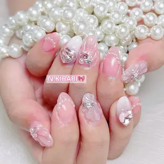 ネイル nana 🤍のネイルデザイン