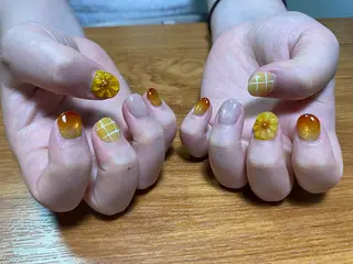 ショート 牧野 真都華のネイルデザイン