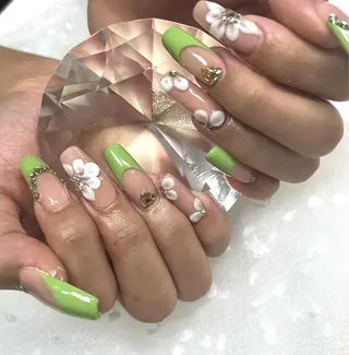 ネイル plaisir プレジールネイルのネイルデザイン