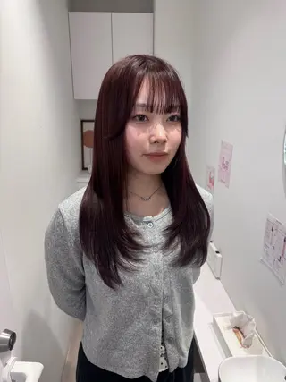ロング 透明感カラー🫧⌇ AO🫐🩵のヘアスタイル