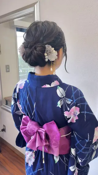 ミディアム カラー ヘアアレンジ yukimi .のヘアスタイル