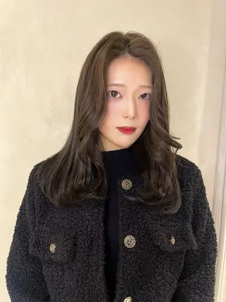ロング カラー TaNa. 笑南(えみな)のヘアスタイル