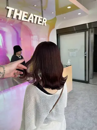 カラー 🪞THEATER 表参道店🩰のヘアスタイル