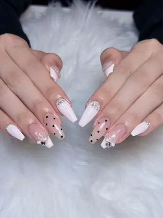 ネイル Julli NailStudioのネイルデザイン