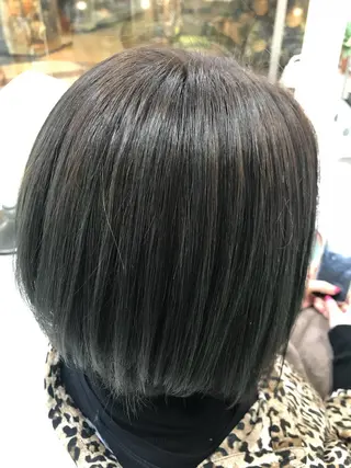 ミディアム カラー 野々村 彩のヘアスタイル