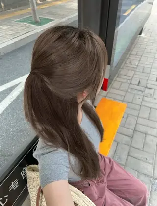 ロング カラー ヘアアレンジ 透け上品ハイトーン 職人ゆうと🤍のヘアスタイル