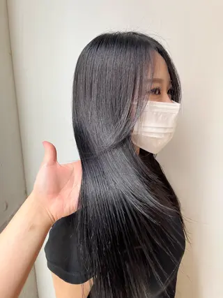 ロング Fev AYAHAのヘアスタイル