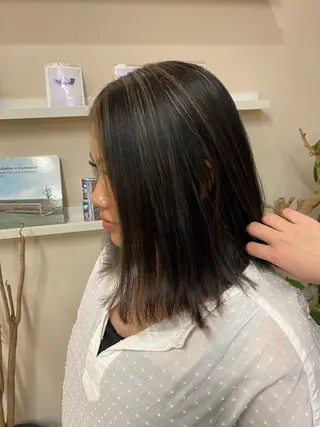 ミディアム カラー 🩶 AIRA / 透明感カラー 🩶のヘアスタイル