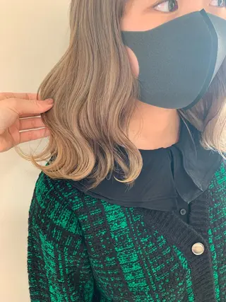ロング カラー 暖色/ブリーチカラー 🎀 M i k uのヘアスタイル