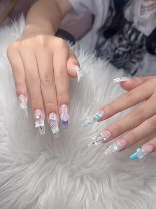 ネイル Lee Nailsのネイルデザイン