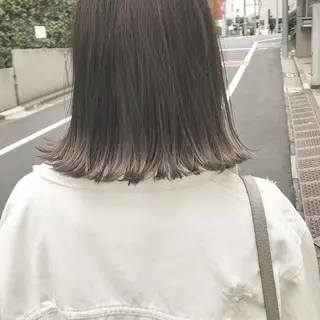 ミディアム カラー マツエク・マツパ ハイトーンボブ 前田 表参道　グレージュのヘアスタイル
