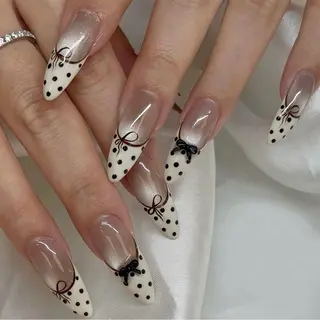 ネイル Hin Hana Nailのネイルデザイン