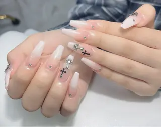 ネイル Lenie Nail Salonのネイルデザイン