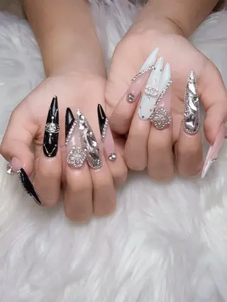 ネイル W·mai nail 関内のネイルデザイン