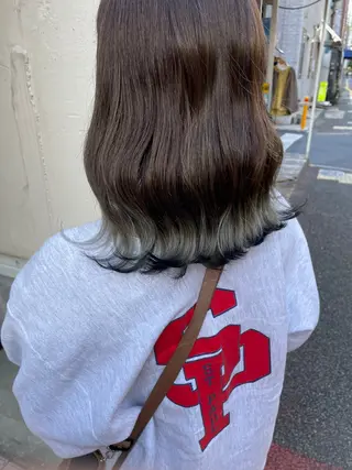ミディアム カラー 吉村 夏椰のヘアスタイル