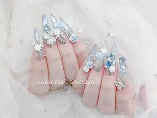 ネイル Mei Salon 長さ出し専門店のネイルデザイン