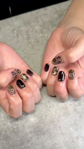ネイル shino🌟 痛ネイルのネイルデザイン