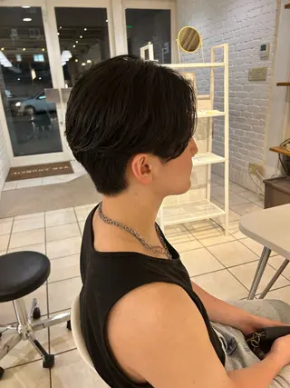パーマ メンズ 💫レイヤーカット 💫ブリーチ💫サキのヘアスタイル