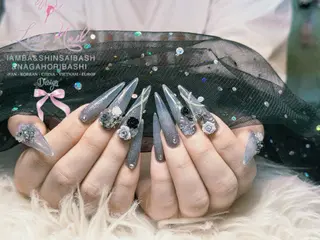 ロング Linanail Nambaのネイルデザイン