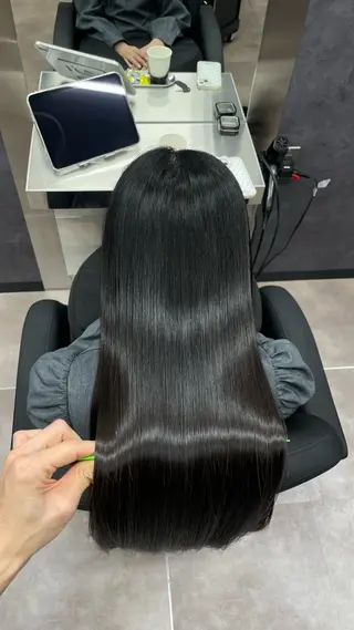 ロング CYNTHIADUE 店長｜ IRISUのヘアスタイル