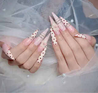 ネイル Lenie Nail Okuboのネイルデザイン