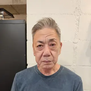 ショート メンズ 安田 大輔のヘアスタイル